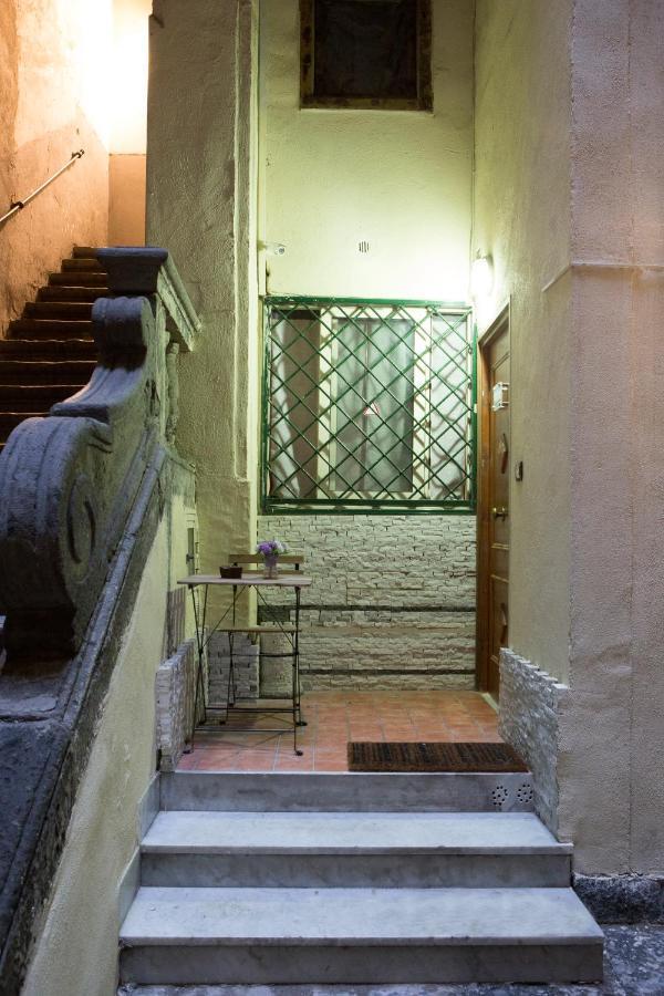 Gradoni Chiaia Holiday Homes Napoli Ngoại thất bức ảnh
